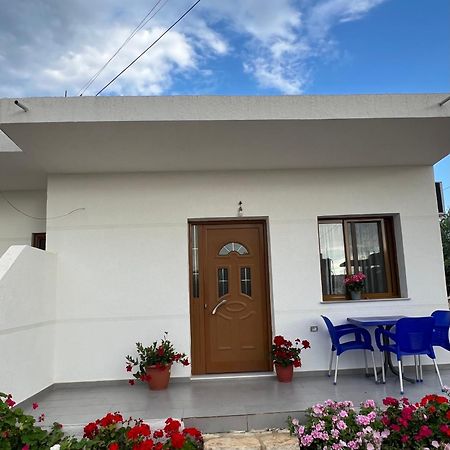 Dea Apartament Ksamil Exterior photo