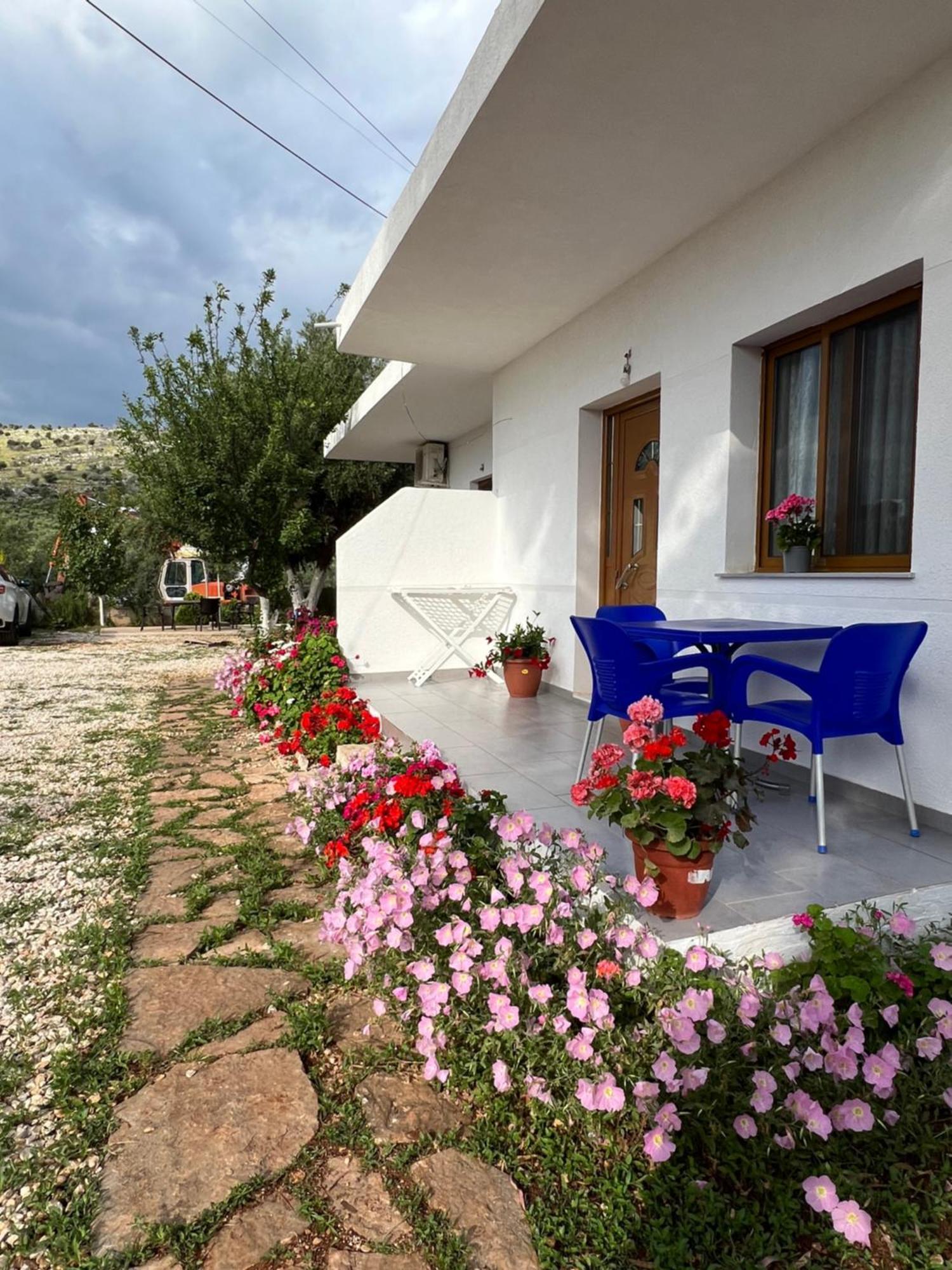 Dea Apartament Ksamil Exterior photo